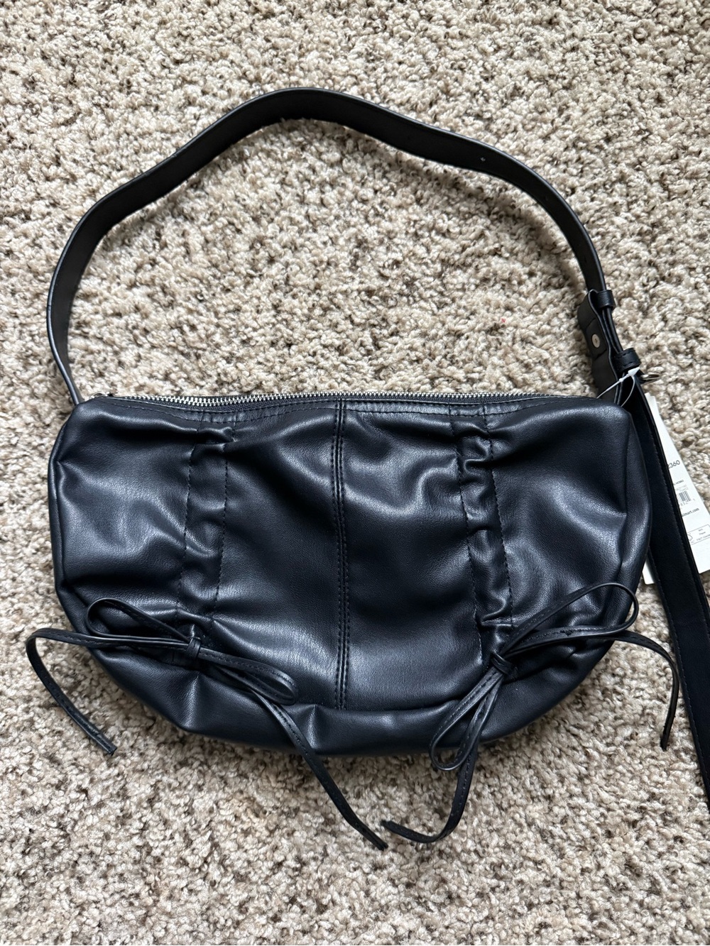 No Boundaries Black Women’s Shoulder Bag -